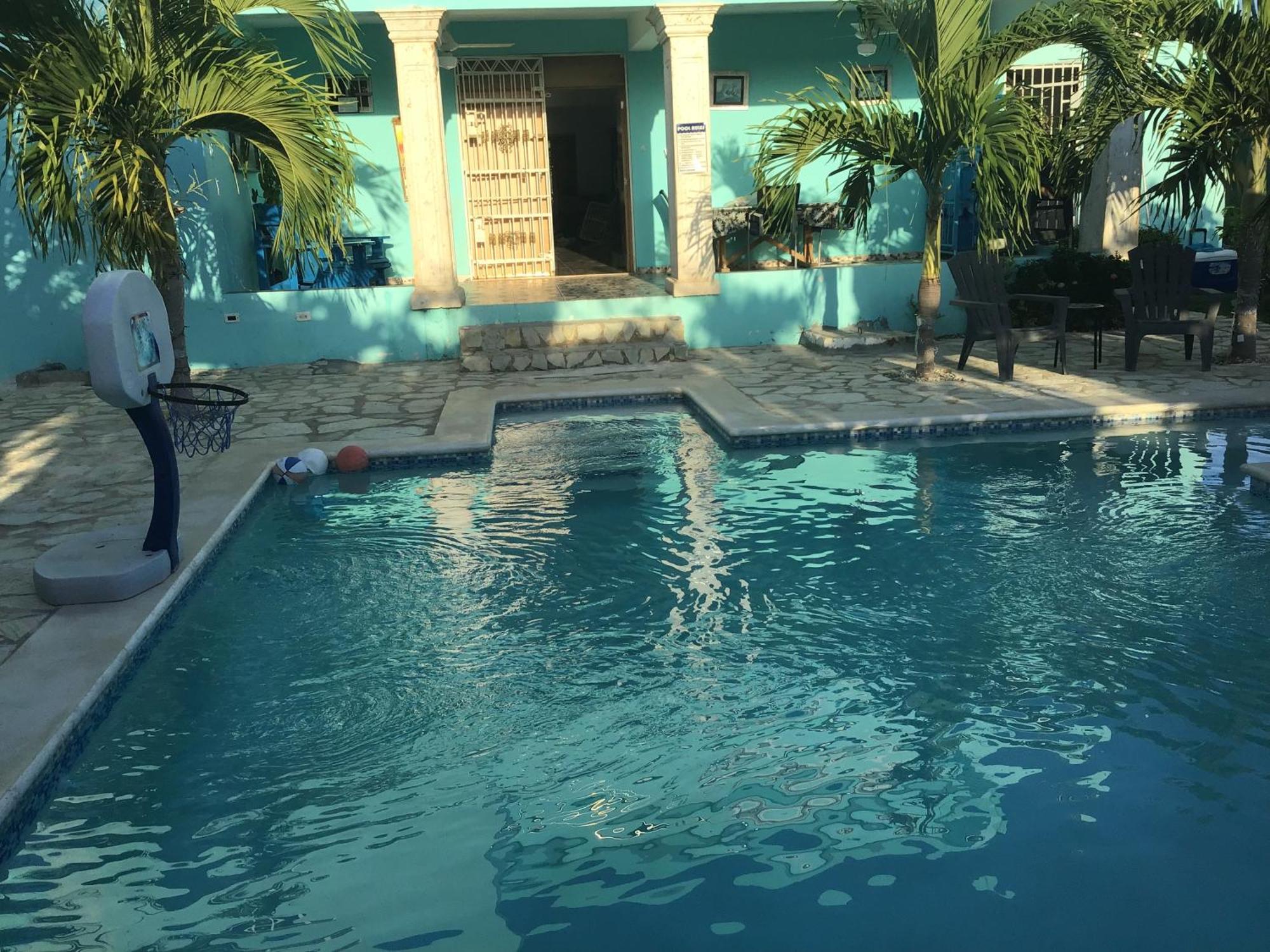 Villa Nilsa Bani Luaran gambar